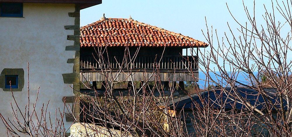Hotel Torre De Villademoros Luarca Exterior photo